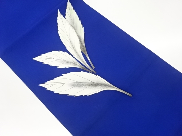 塩瀬手描き葉模様開き名古屋帯（額縁仕立て）